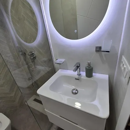Mosaic Cane Apartment 2 Tirana Exterior photo